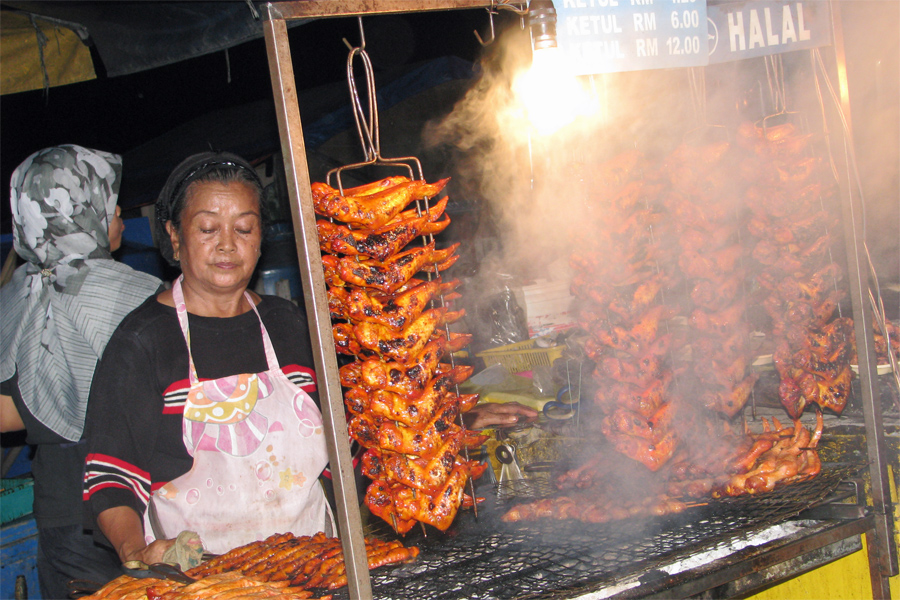 Woman grilling
            Halal